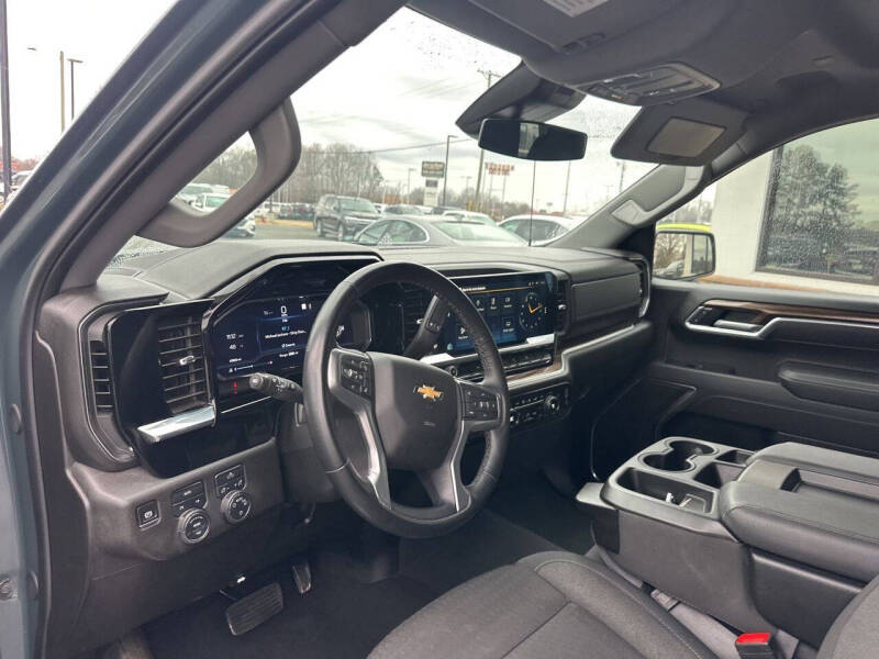 2025 Chevrolet Silverado 1500