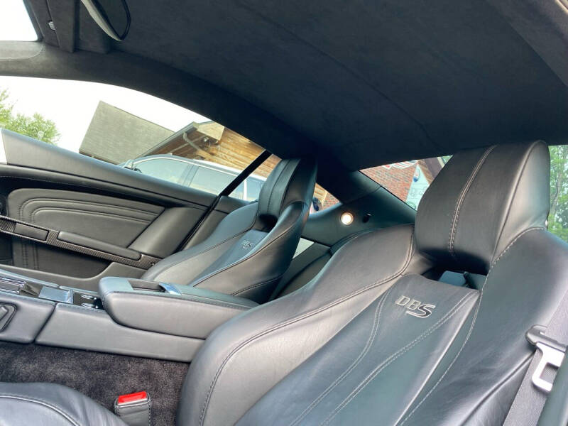 2009 Aston Martin DBS