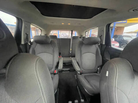 2017 Chevrolet Traverse LT