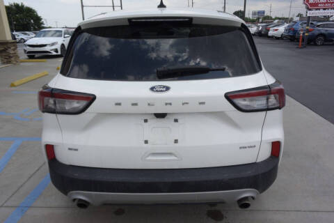 2022 Ford Escape SE