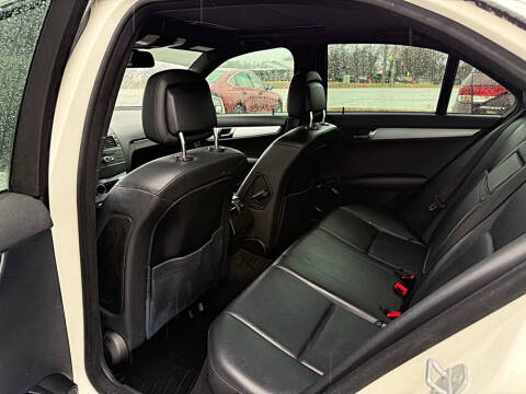 2010 Mercedes-Benz C-Class