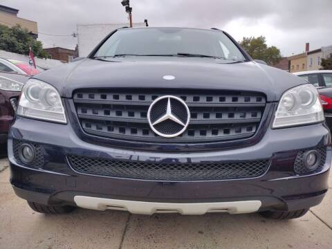 2006 Mercedes-Benz M-Class for sale at K J AUTO SALES in Philadelphia PA