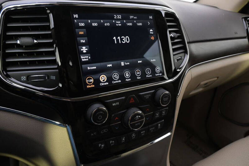 2020 Jeep Grand Cherokee Overland