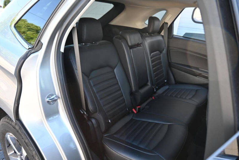 2023 Ford Edge SEL
