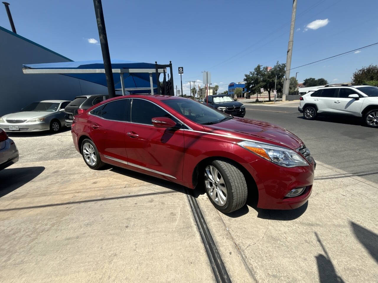 2013 Hyundai Azera for sale at MGM Auto in San Antonio, TX