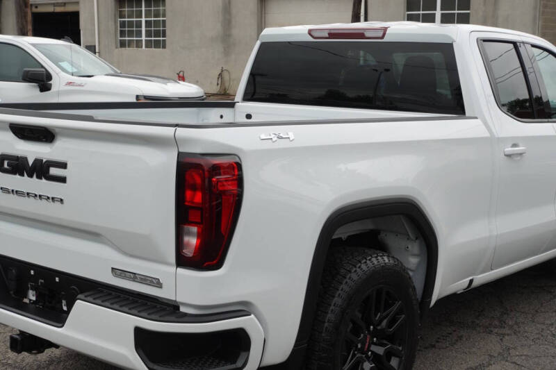 2023 GMC Sierra 1500 Elevation Standard