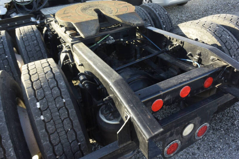 2016 Freightliner Cascadia