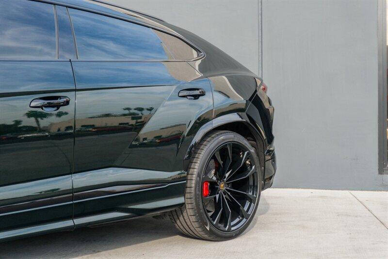2020 Lamborghini Urus