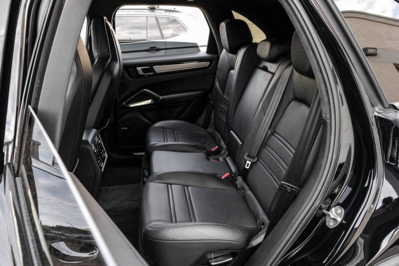 2019 Porsche Cayenne Turbo