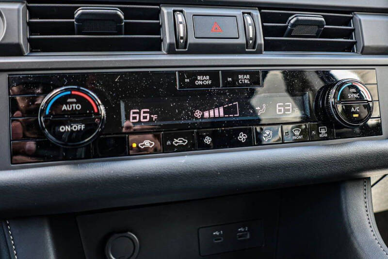 2025 Nissan Pathfinder S