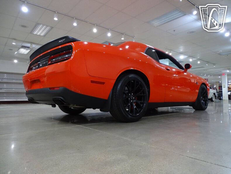 2016 Dodge Challenger SRT Hellcat