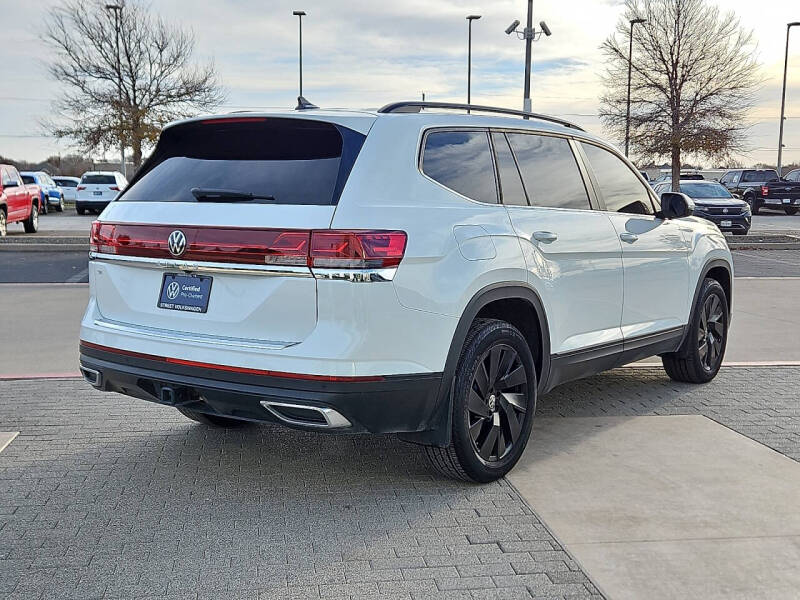 2025 Volkswagen Atlas SE