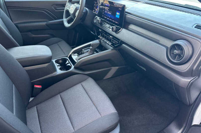 2026 Chevrolet Colorado Work Truck