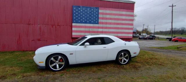 2011 Dodge Challenger for sale at MIDWESTERN AUTO SALES        "The Used Car Center" in Middletown OH