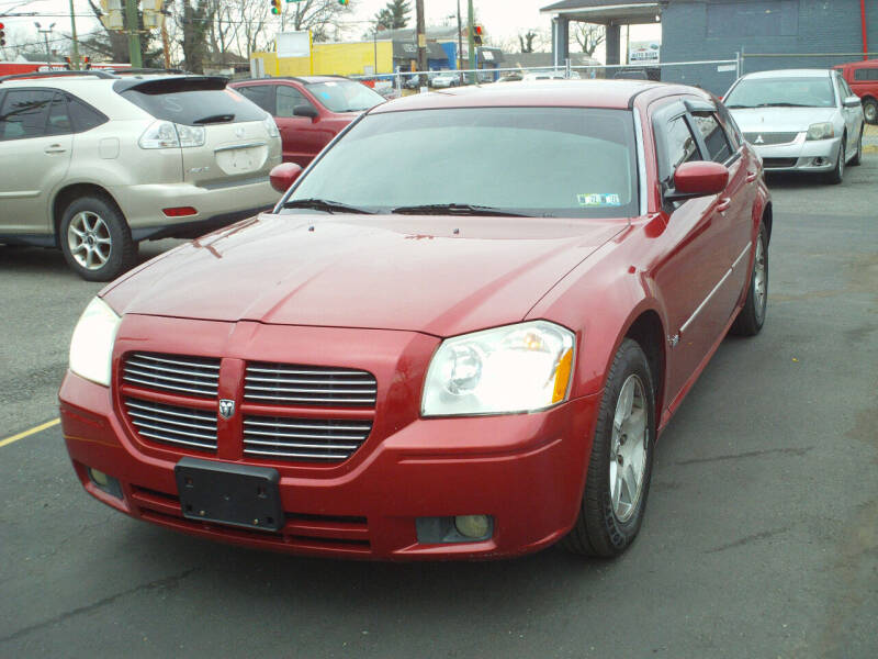 2006 Dodge Magnum for sale at Marlboro Auto Sales in Capitol Heights MD