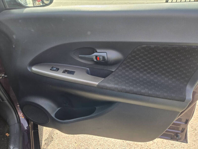 2013 Scion xD
