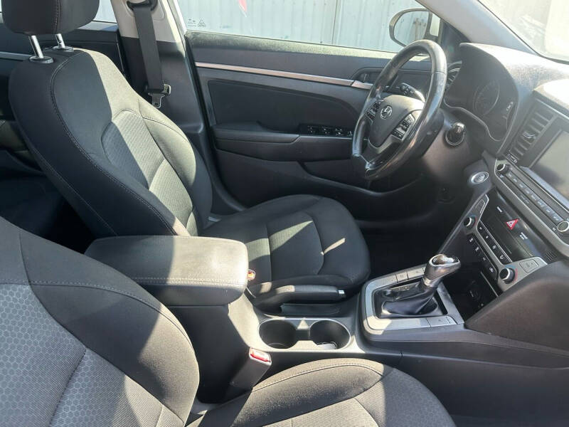 2017 Hyundai Elantra Value Edition