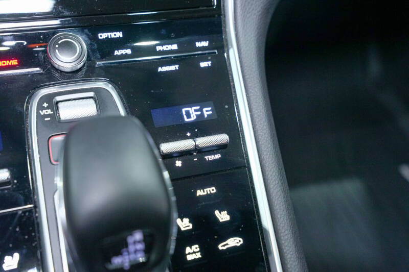 2018 Porsche Panamera 4S