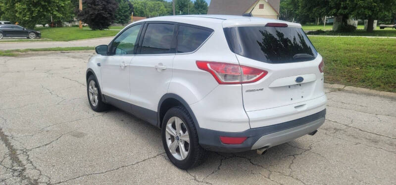 2015 Ford Escape SE