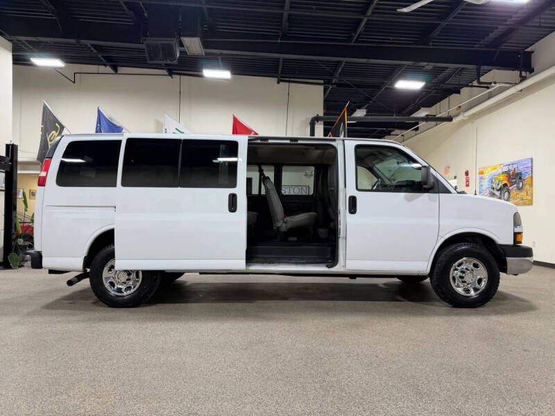 2012 Chevrolet Express LT 3500