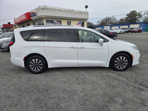 2021 Chrysler Pacifica Touring L
