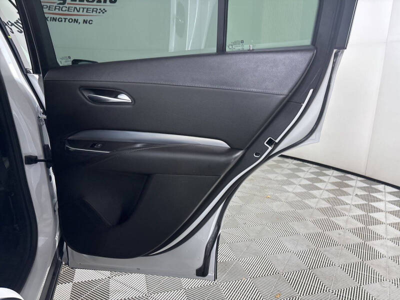 2022 Cadillac XT4 Premium Luxury