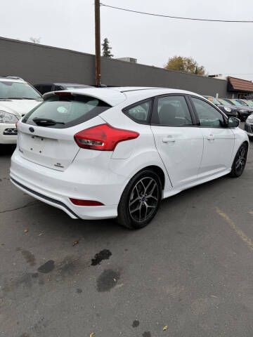 2016 Ford Focus SE