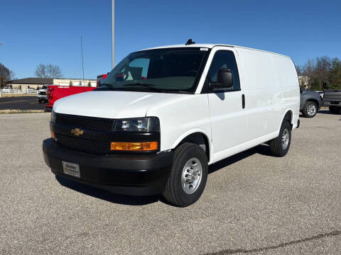 2025 Chevrolet Express 2500