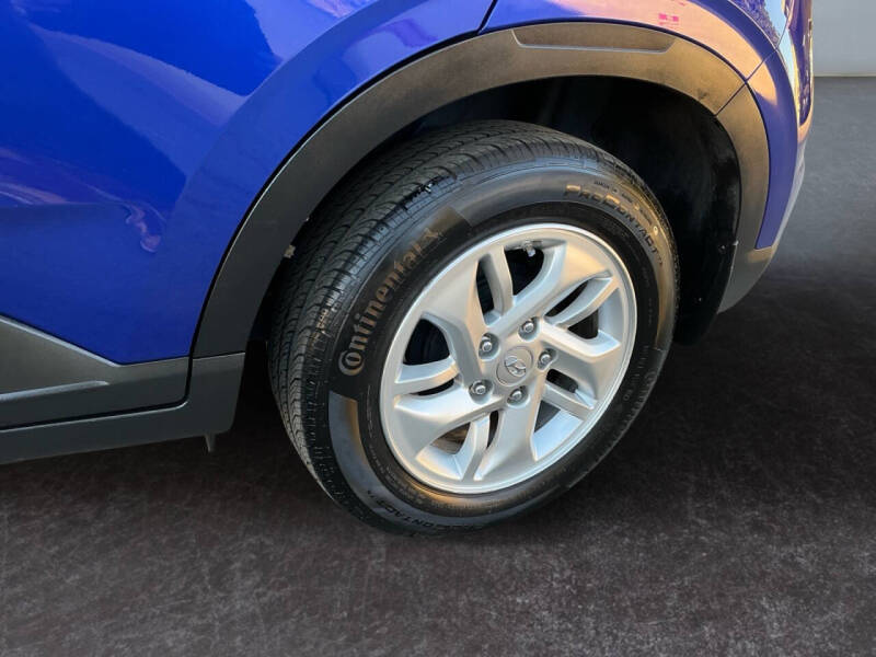 2022 Hyundai Venue SE