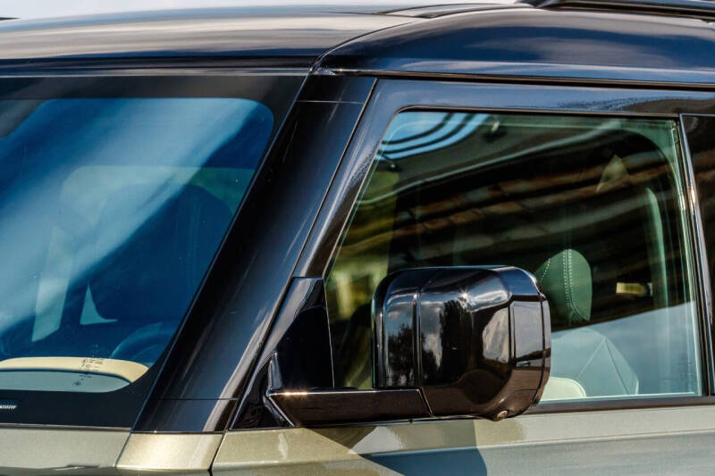 2021 Land Rover Defender 90 X-Dynamic S