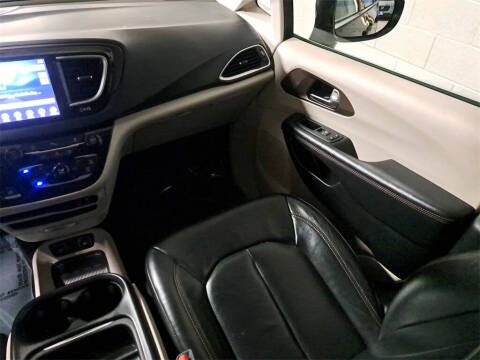 2018 Chrysler Pacifica Touring L