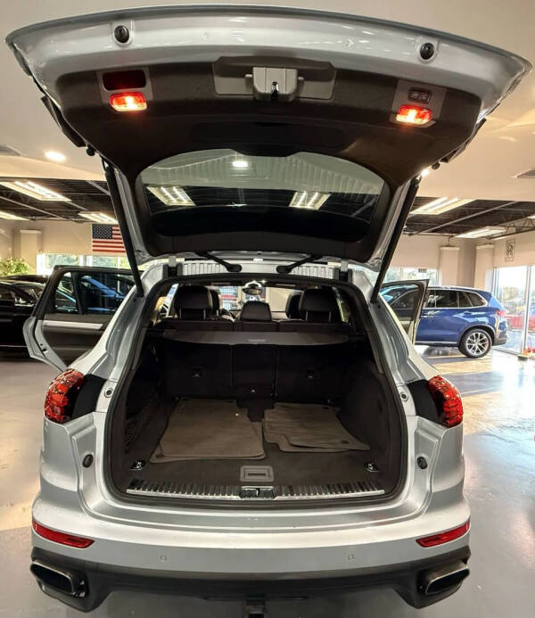 2017 Porsche Cayenne