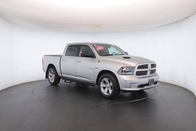 2016 RAM 1500 Sport