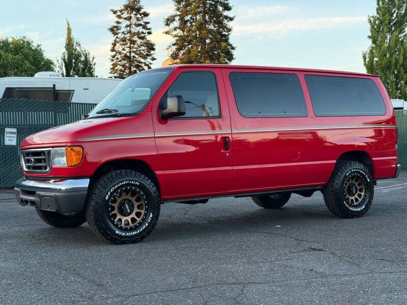 2006 Ford E-Series E-350 SD XLT