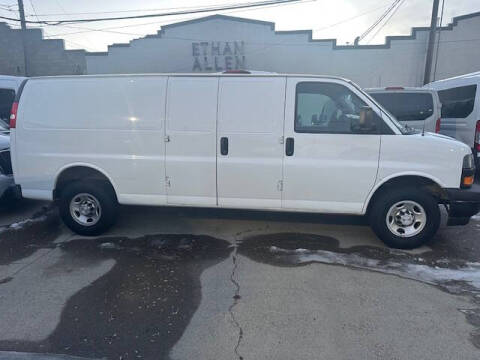 2019 Chevrolet Express 2500