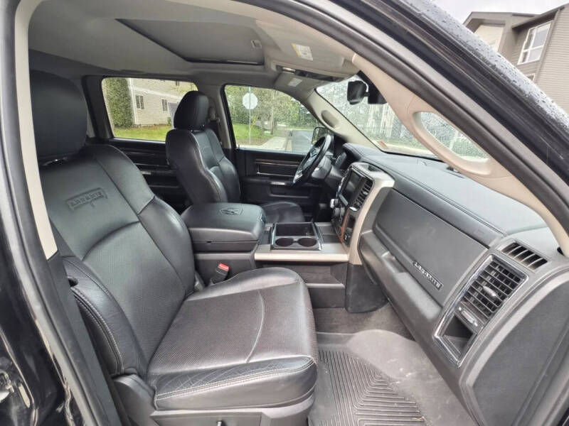 2015 RAM 1500 Laramie