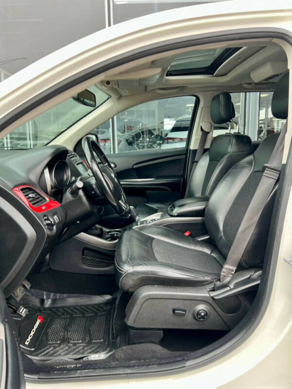 2020 Dodge Journey Crossroad