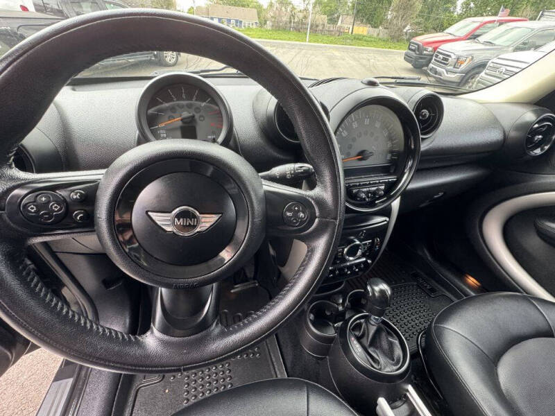 2015 MINI Countryman Cooper