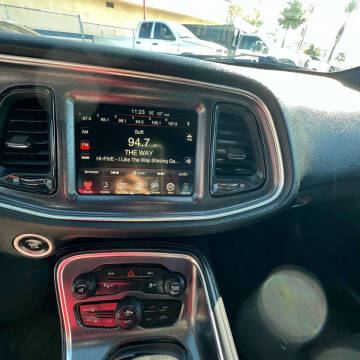 2015 Dodge Challenger