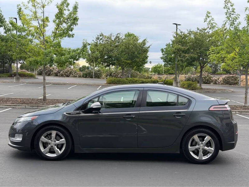 2011 Chevrolet Volt Premium