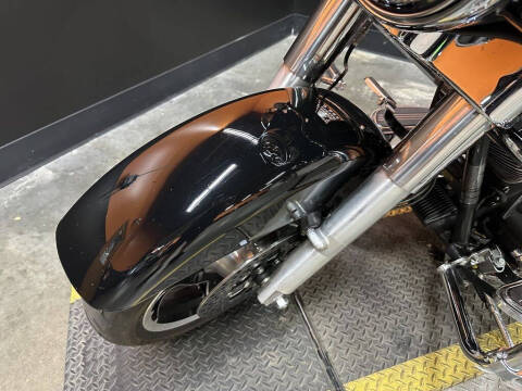 2010 Harley-Davidson FLHX - Street Glide