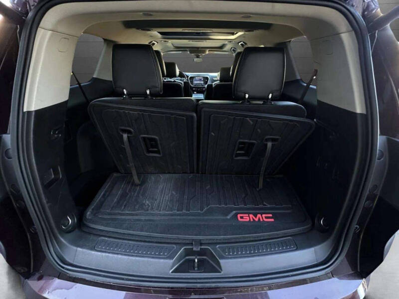 2017 GMC Acadia Denali