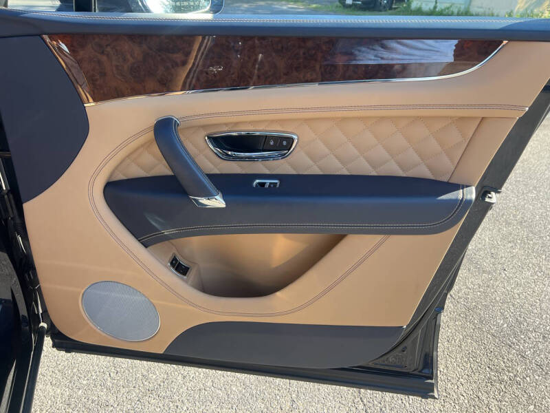 2018 Bentley Bentayga Mulliner Edition