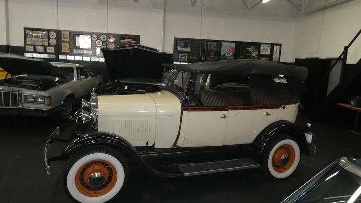1929 Ford Phaeton
