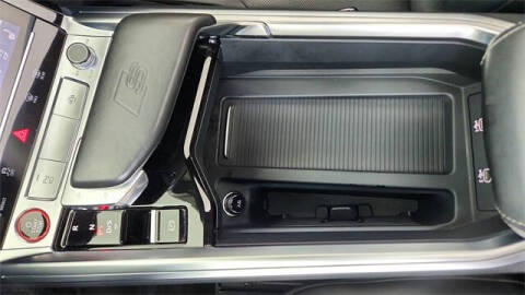 2023 Audi e-tron S Sportback quattro Prestige