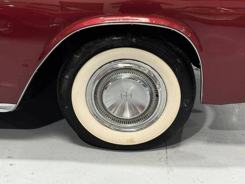 1961 Lincoln Continental