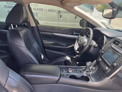 2017 Nissan Maxima 3.5 SV