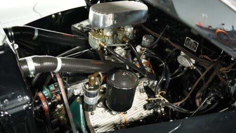 1948 Ford Super Deluxe