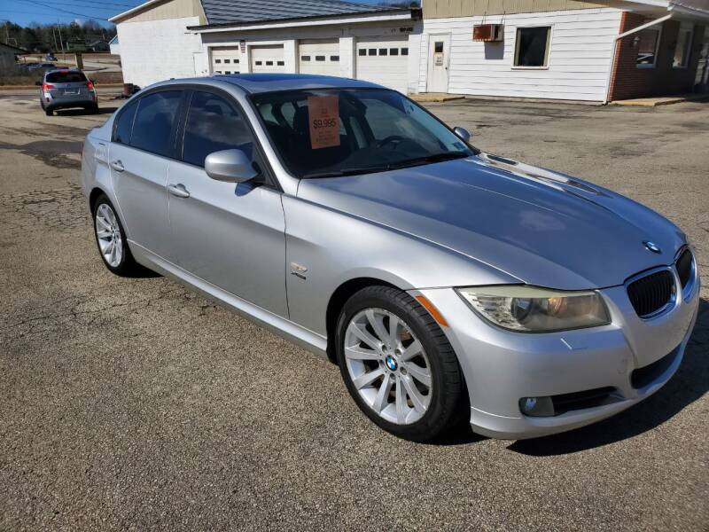 2011 BMW 3 Series for sale at D & B AUTO SALES in Somerset PA