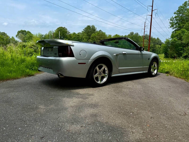 2000 Ford Mustang GT